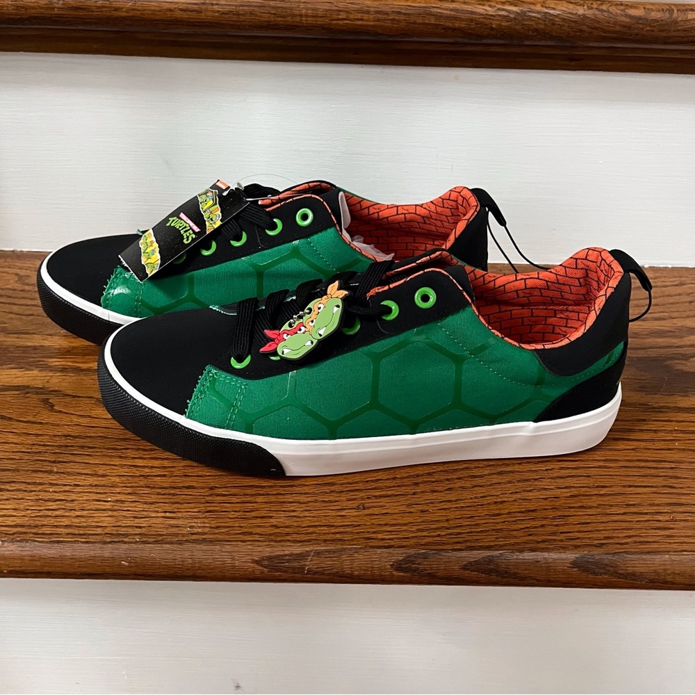 Teenage Mutant Ninja Turtles GroundUp Low-Top Sneakers Men’s 9.5 NWT